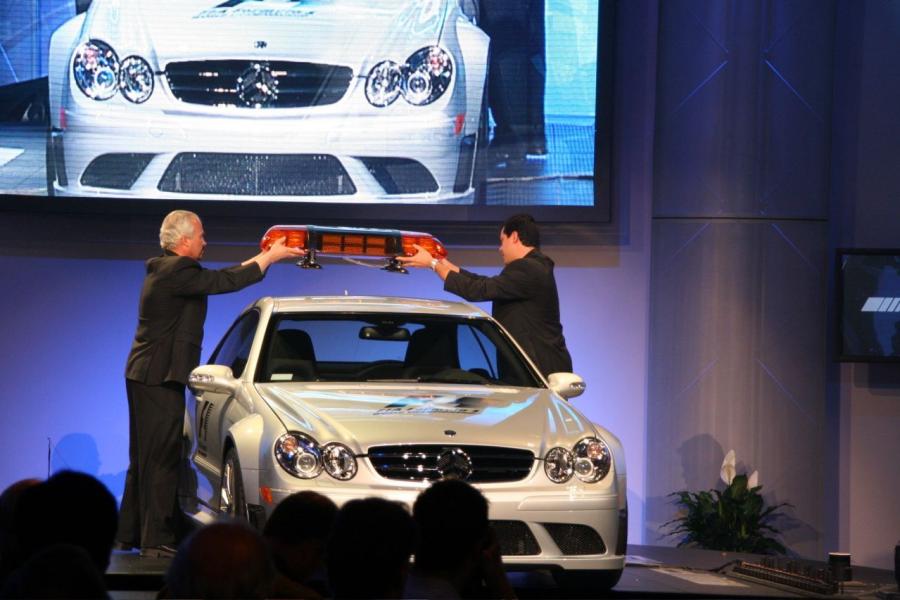  Mercedes-Benz CLK63 AMG Black Edition 2007 года  (фото 27 из 61)